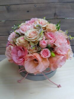 Vegyes virágdoboz D20