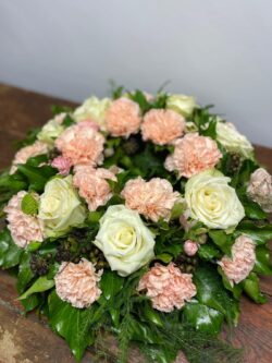 Úszókoszorú hajós temetéshez,drótmentes